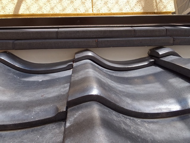 壁と屋根の取り合い部分